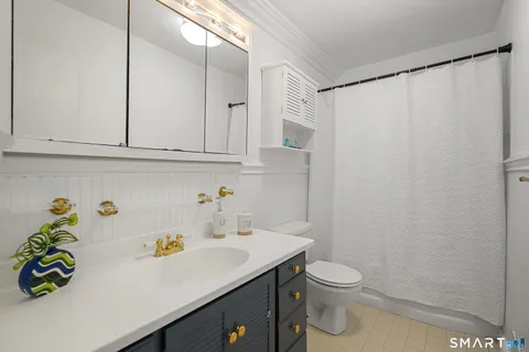 $995,000 | 141 Idlewood Drive, Stamford, CT 06905