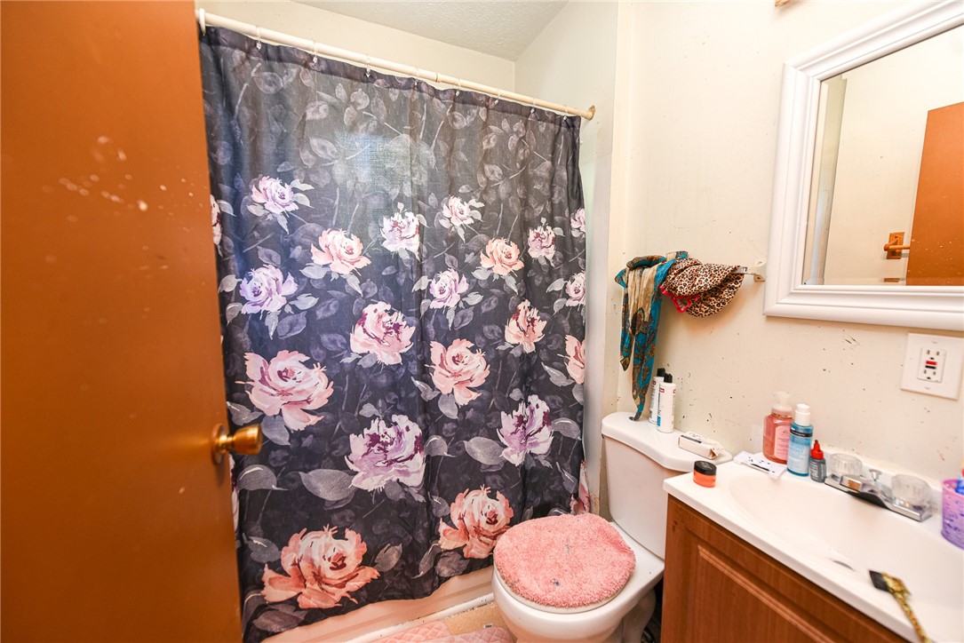 664 Portland Avenue Rochester, NY 14621 - Photo 13 of 28