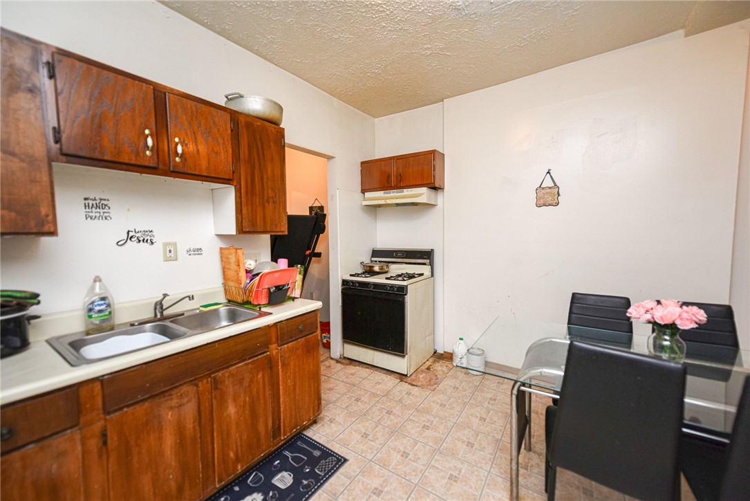 664 Portland Avenue Rochester, NY 14621 - Photo 9 of 28