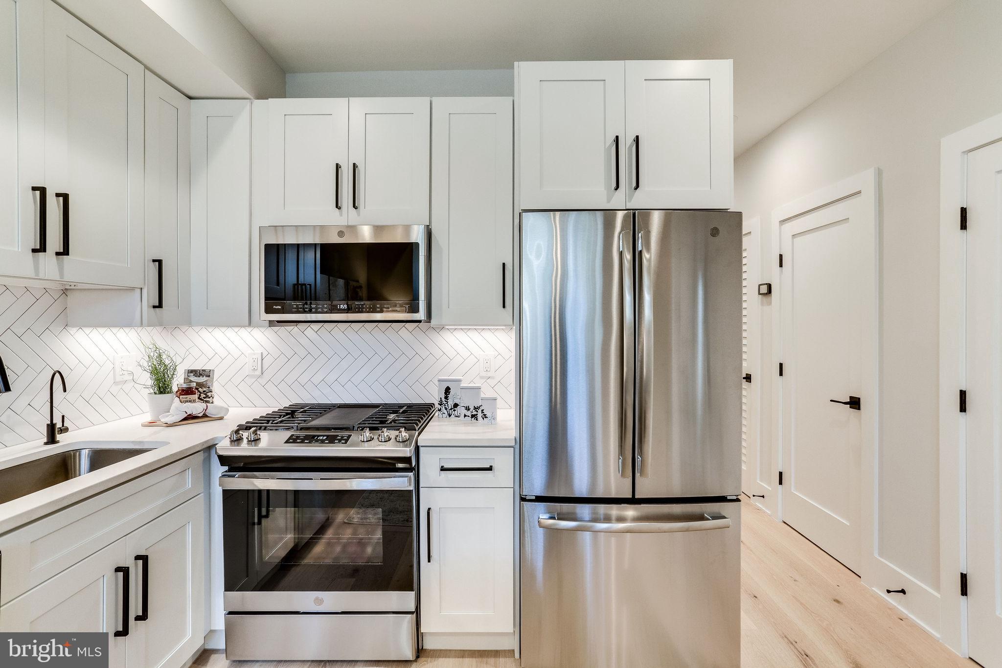 459 Florida Avenue Northwest, Unit 4 Washington, DC 20001 - Photo 14 of 33