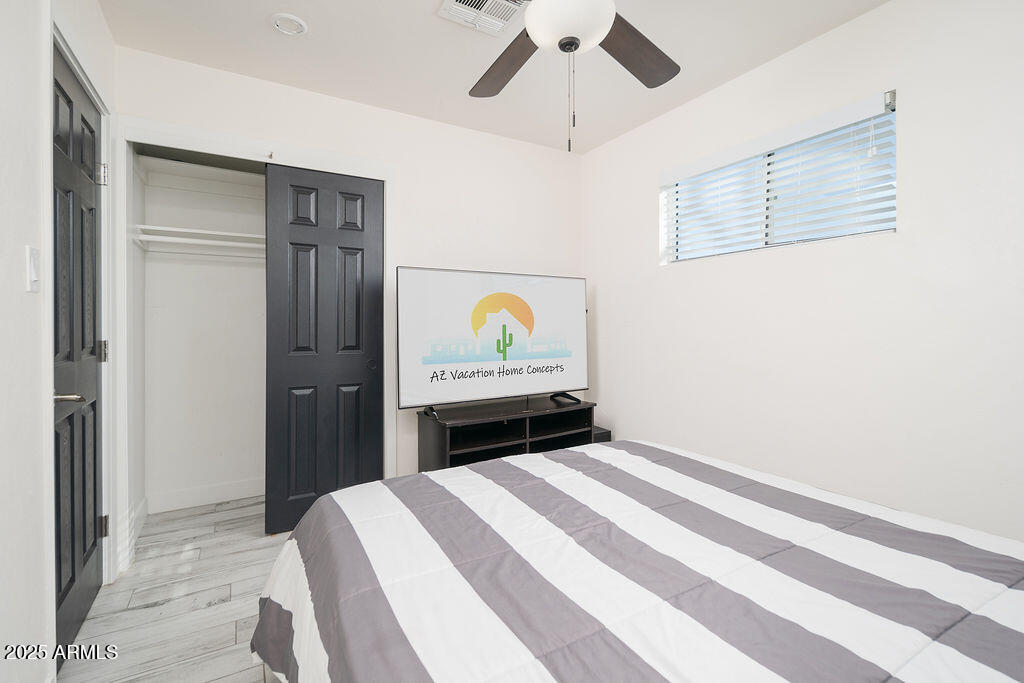 3314 East Cypress Street Phoenix, AZ 85008 - Photo 18 of 23 Guest bed, 1 queen, from door