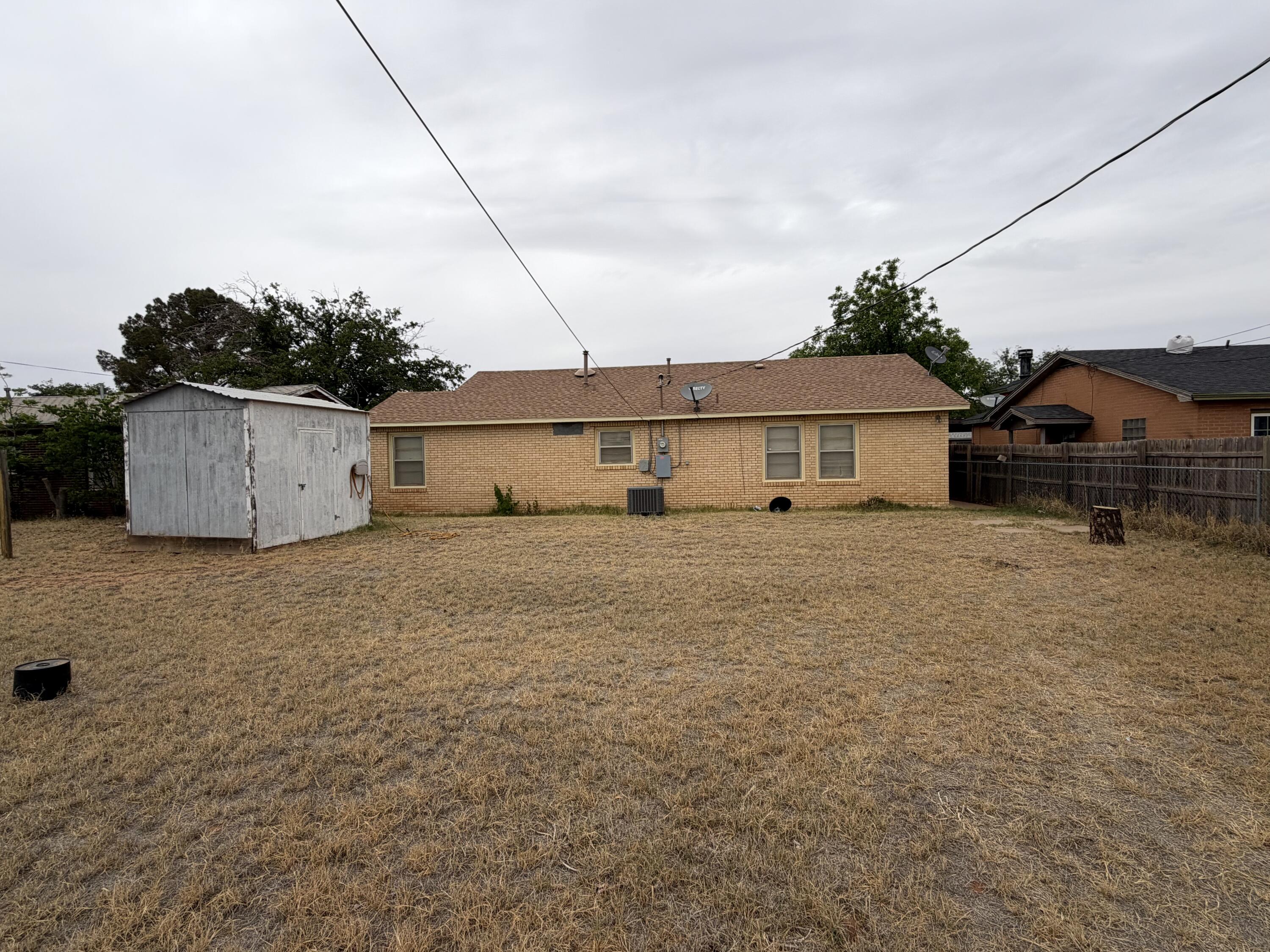 407 North 19th Street Lamesa, TX 79331 - Photo 20 of 22 IMG_2910