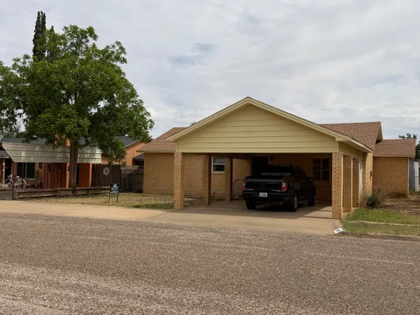 $100,000 | 407 North 19th Street, Lamesa, TX 79331