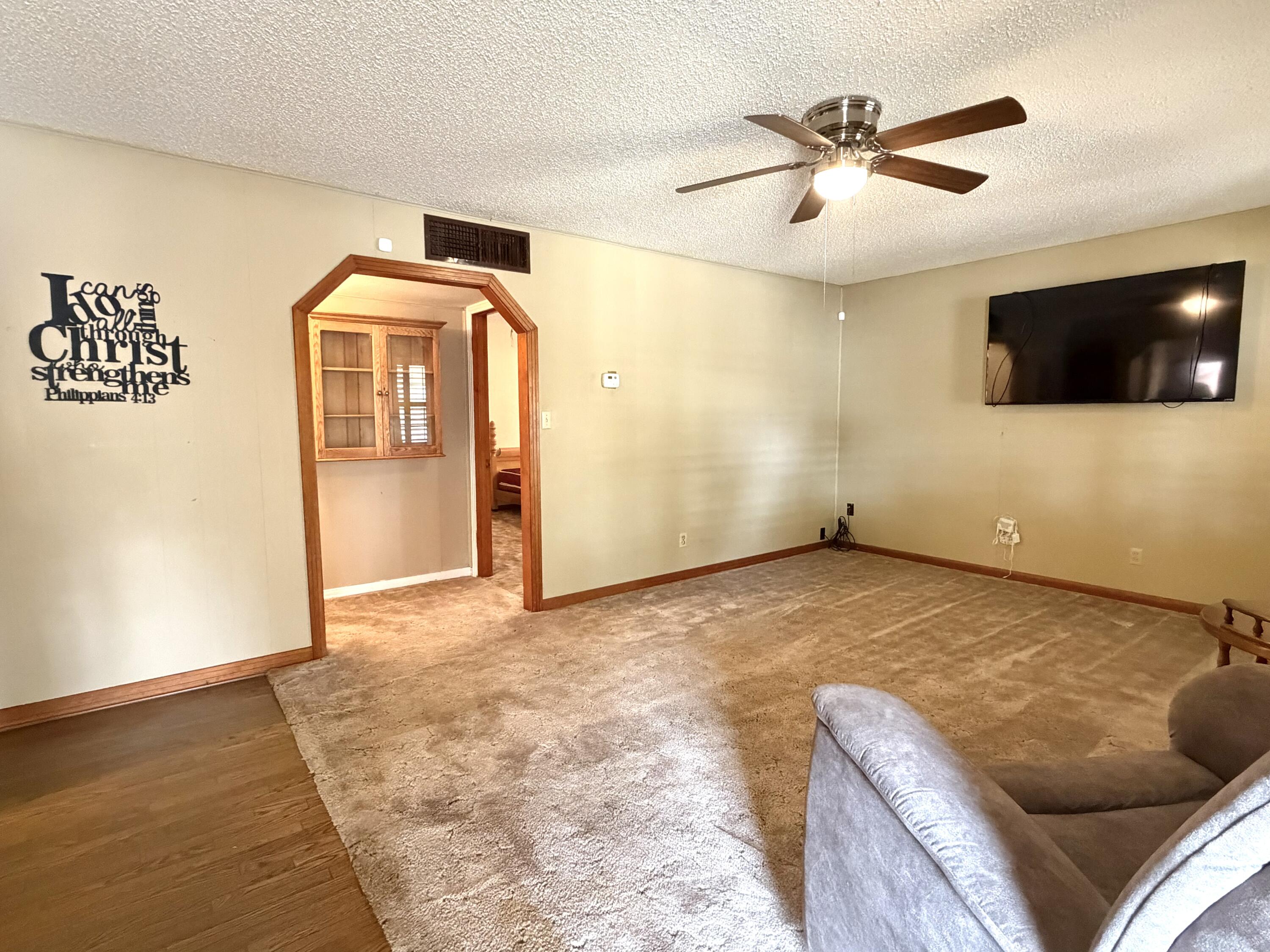 407 North 19th Street Lamesa, TX 79331 - Photo 3 of 22 IMG_2888