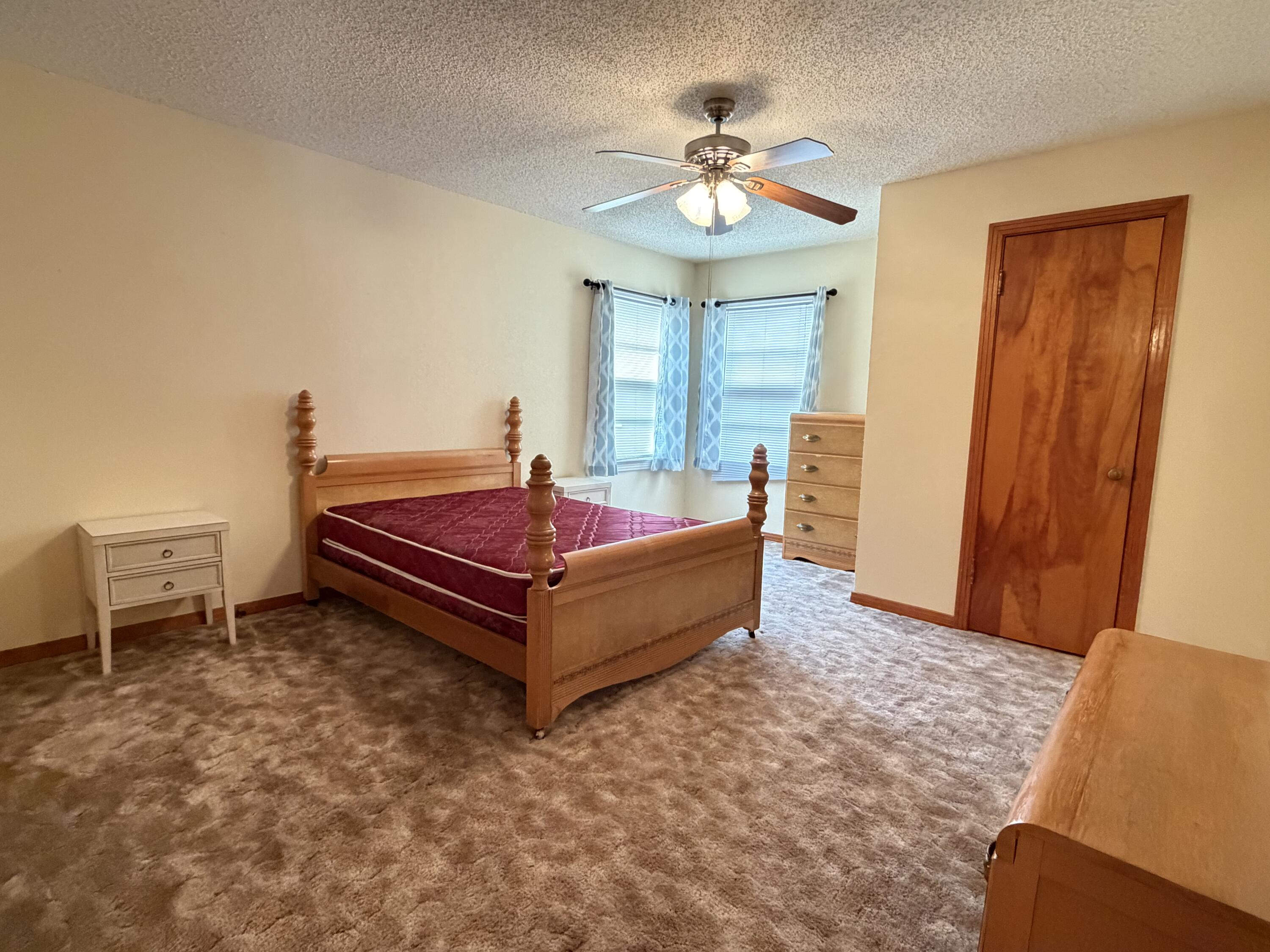 407 North 19th Street Lamesa, TX 79331 - Photo 5 of 22 IMG_2890