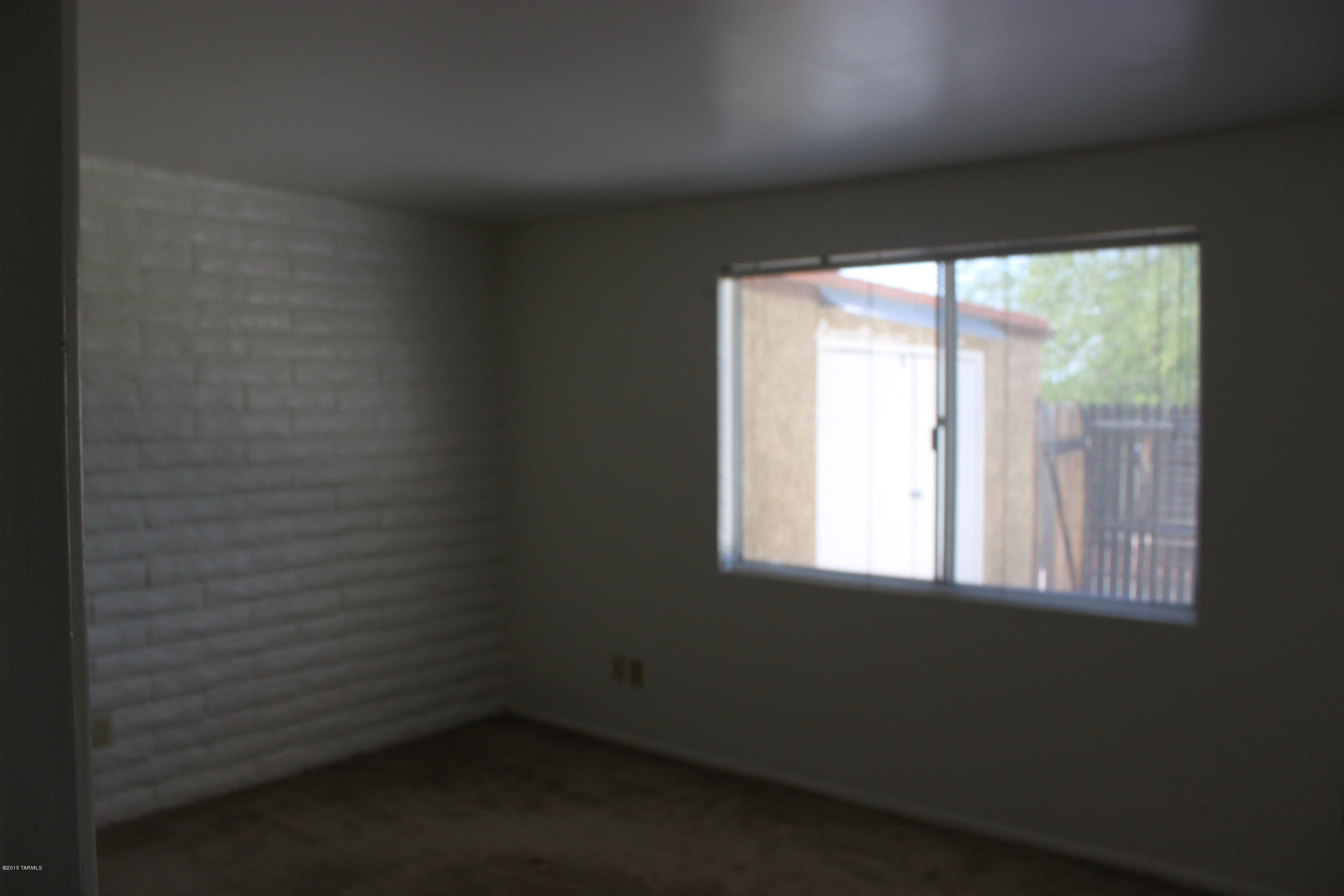 2721 West Ronald Road Tucson, AZ 85713 - Photo 9 of 18