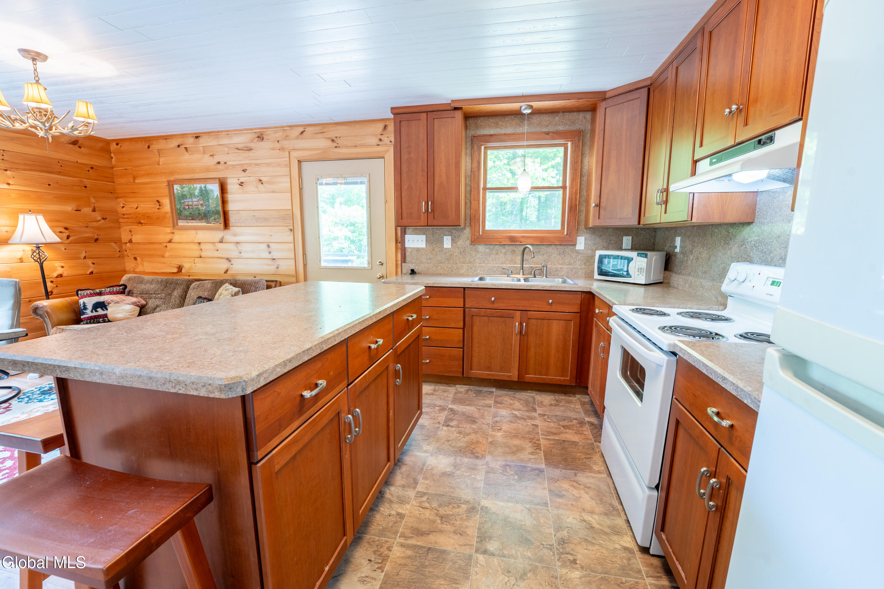 204 Gutha Road Bleecker, NY 12078 - Photo 9 of 22 204 gutha-63