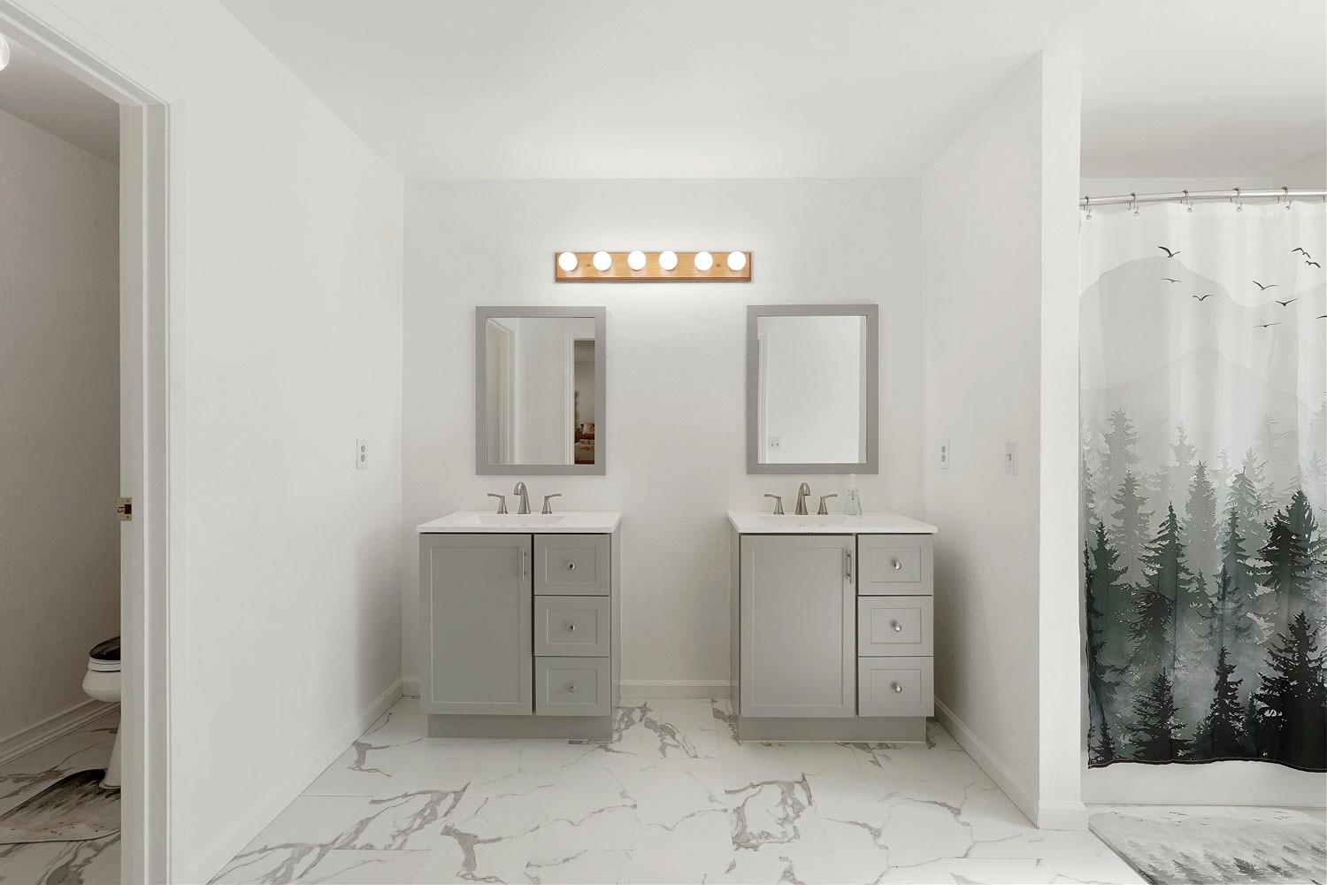 402 Rabbit's Foot Road West Point, CA 95255 - Photo 17 of 65 a view of bathroom with dual sinks