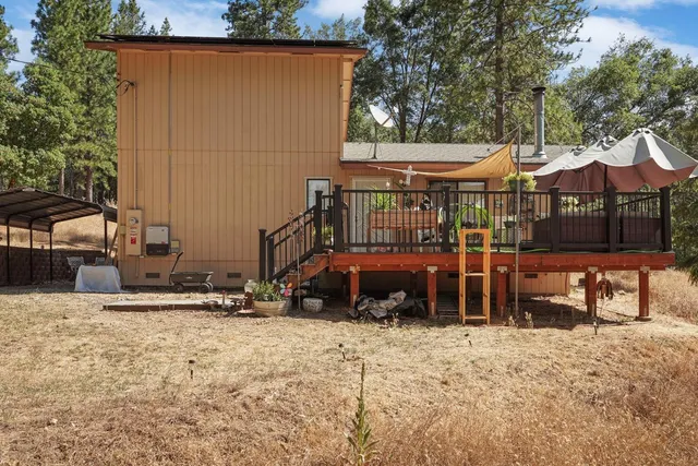 $379,950 | 402 Rabbit's Foot Road, West Point, CA 95255