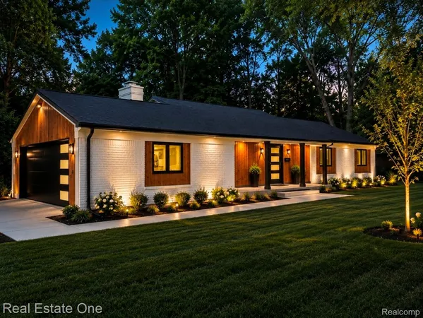 $799,999 | 786 South Cranbrook Road, Bloomfield Hills, MI 48301