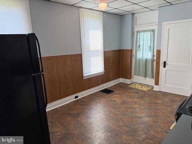 411 East Chestnut Street Lebanon, PA 17042 - Photo 15 of 48 an empty room with windows
