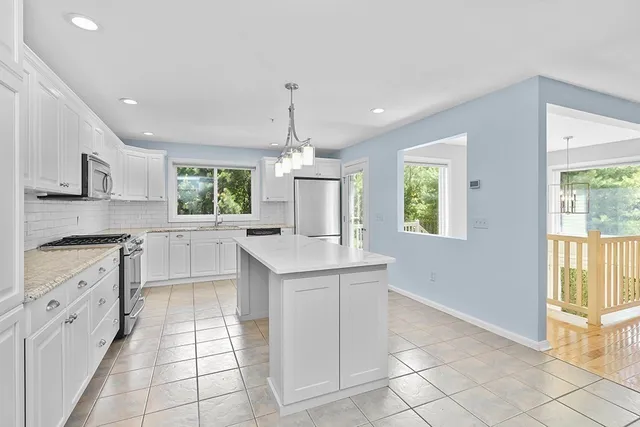 $500,000 | 1303 Old Bridge Lane, Unit 1303, Bellingham, MA 02019