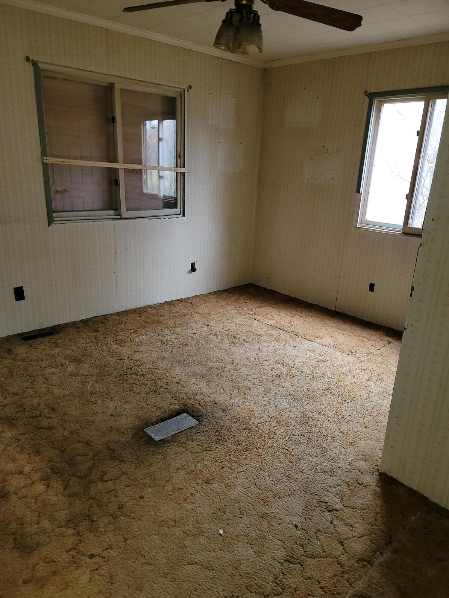 68420 Mann Road White Pigeon, MI 49099 - Photo 5 of 8 20241115_125217