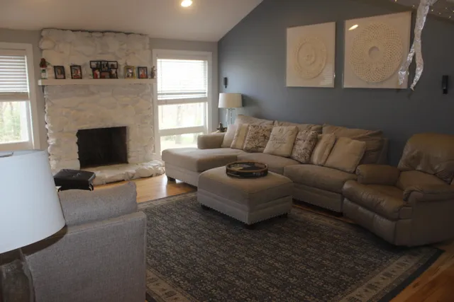 $599,900 | 20.5 Emerald Drive, Derry, NH 03038