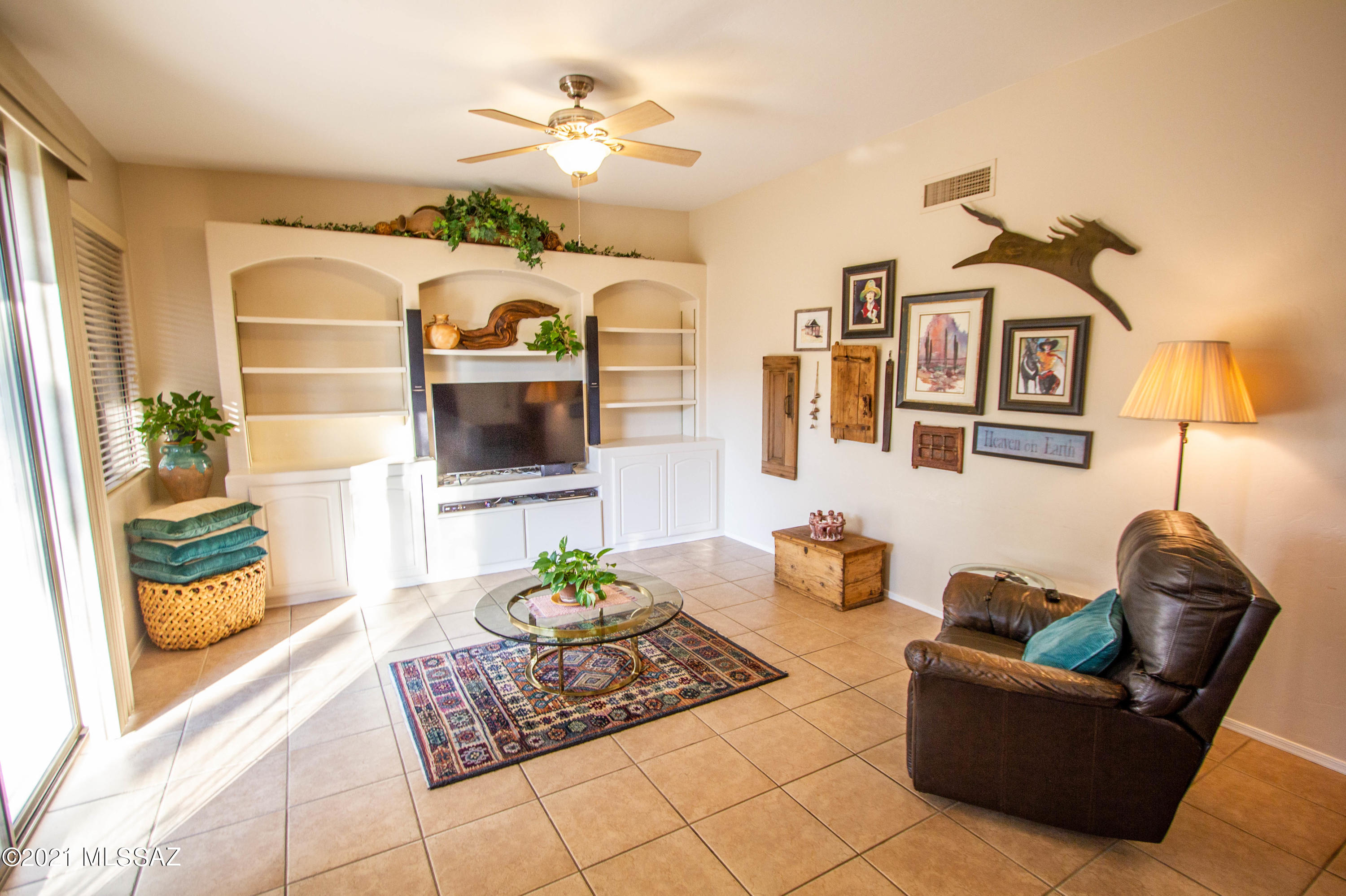 406 West Ridge Peak Road Tucson, AZ 85737 - Photo 14 of 28 Gallery Image 14