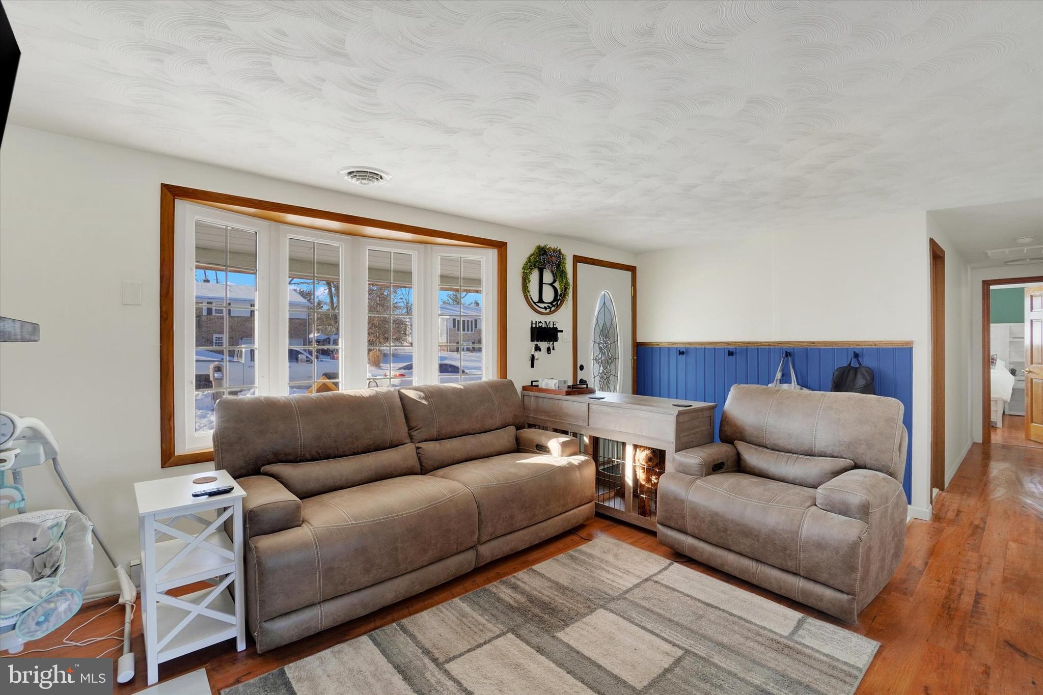 2209 Cedar Road York, PA 17408 - Photo 6 of 31