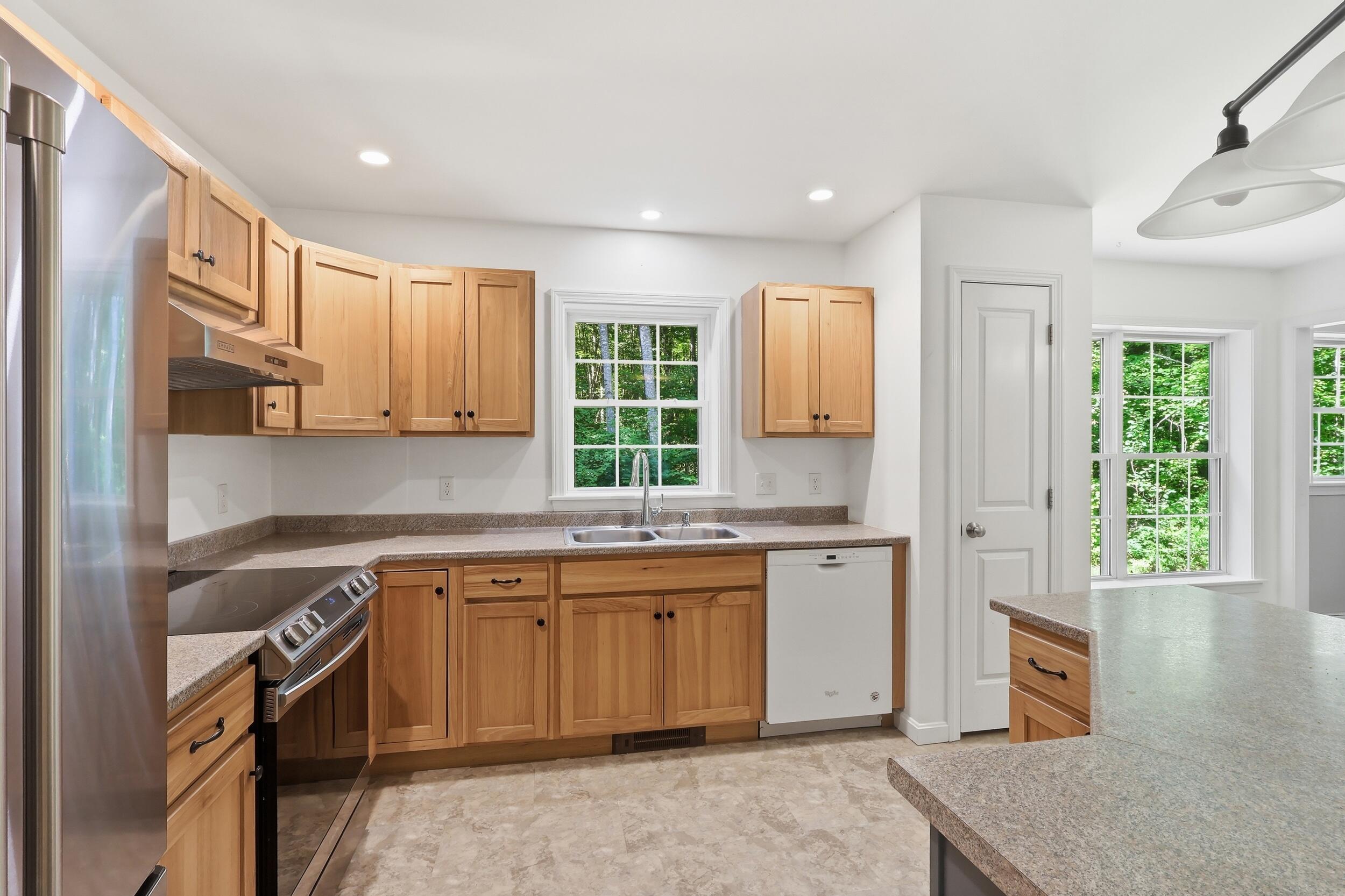 15 Notched Pond Road Raymond, ME 04071 - Photo 14 of 51 25_breauxmediaco_024