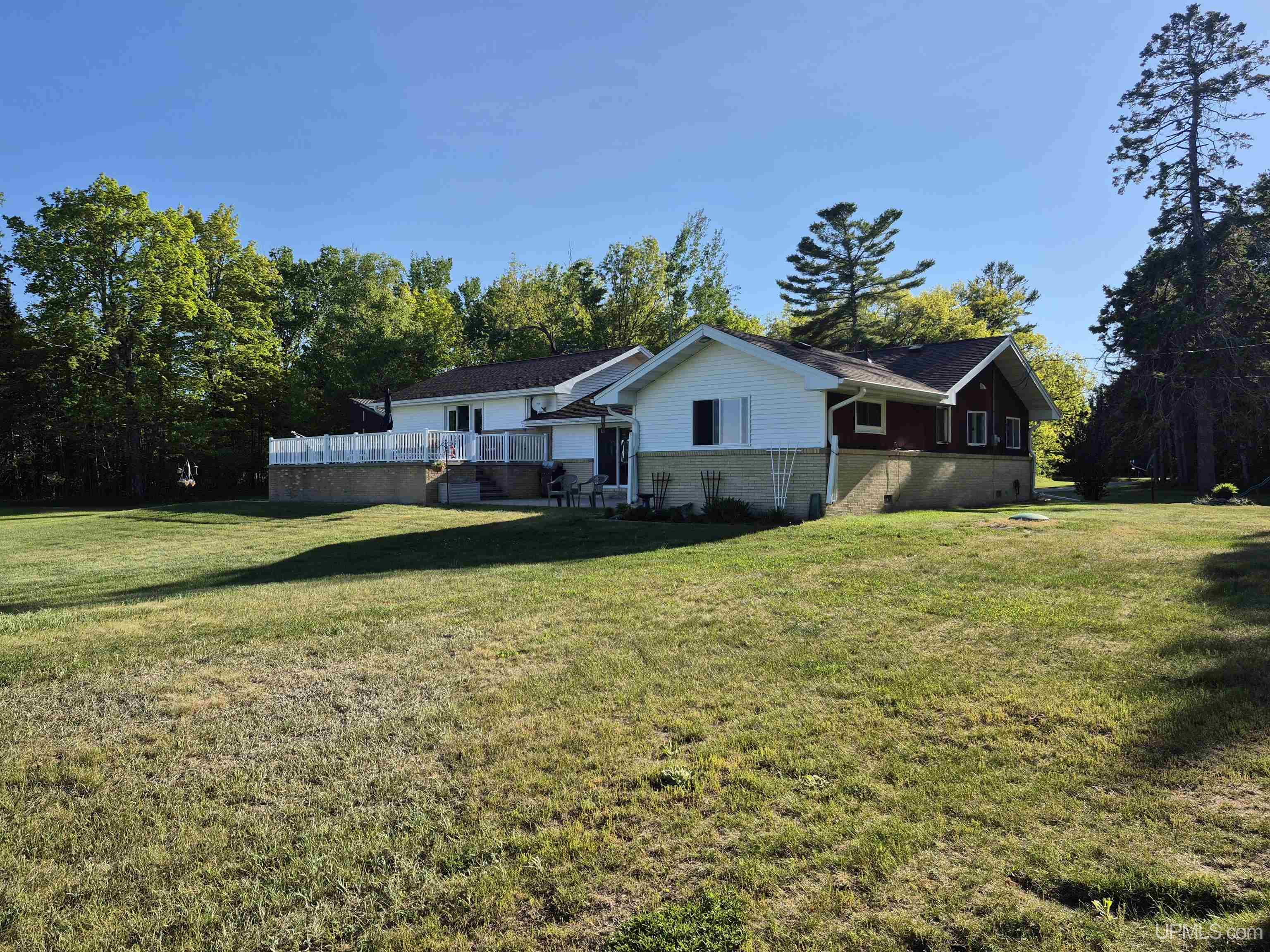 8888 Ll Road Rapid River, MI 49878 - Photo 9 of 89