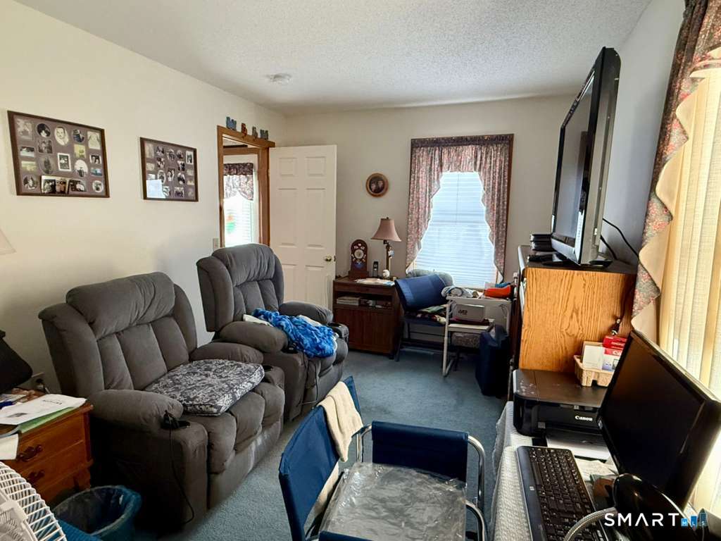 621 Overlook Path, Unit 621 Southington, CT 06489 - Photo 18 of 26