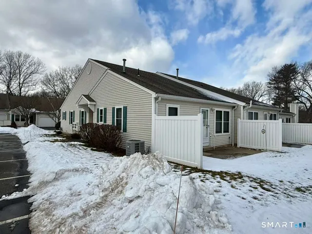 $340,000 | 621 Overlook Path, Unit 621, Southington, CT 06489