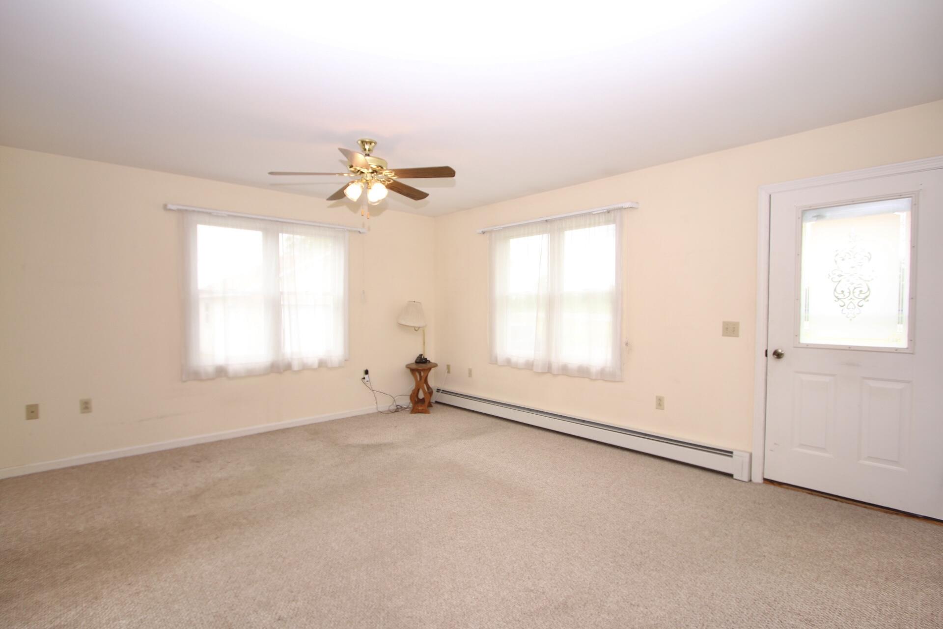 703 Pushaw Road Bangor, ME 04401 - Photo 12 of 46 IMG_7512