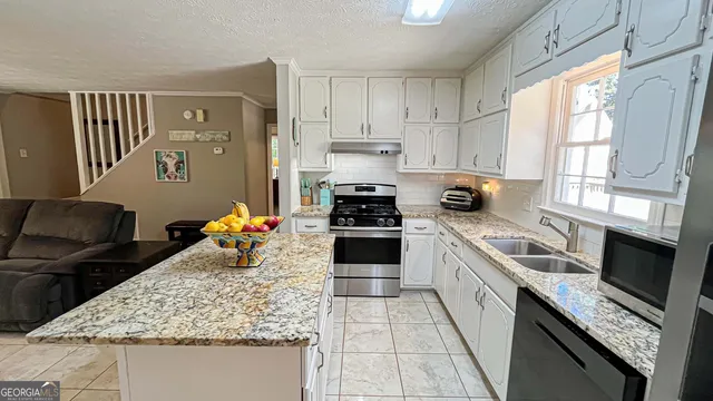 $359,900 | 85 Hol-Mar Court, McDonough, GA 30253