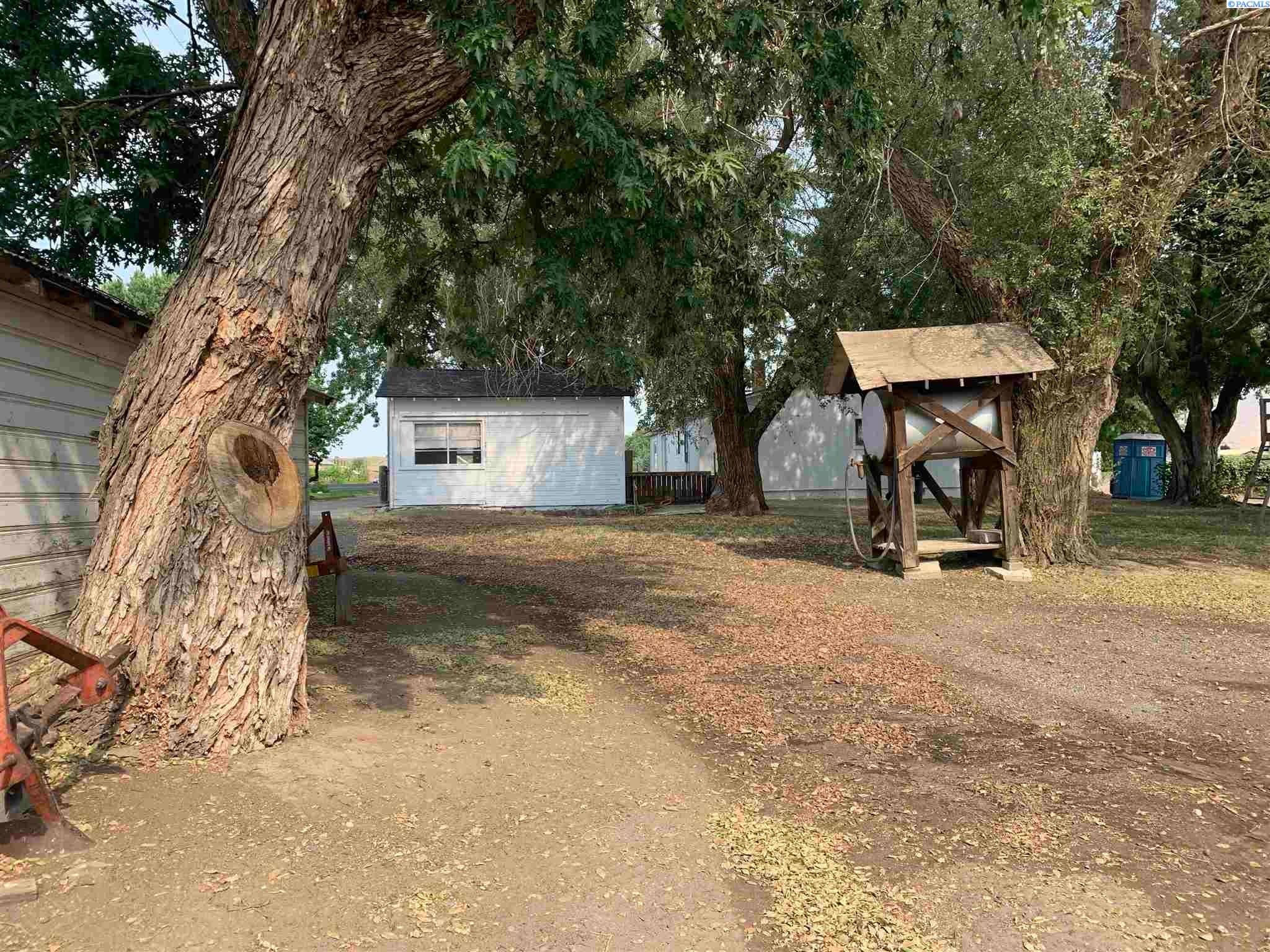 950 Lower County Line Road Prosser, WA 99350 - Photo 13 of 30 Gallery Image 13