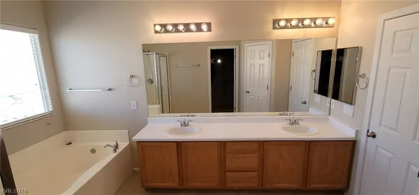 $1,925 | 3008 Dowitcher Avenue, North Las Vegas, NV 89084