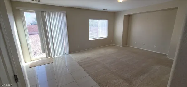 $1,925 | 3008 Dowitcher Avenue, North Las Vegas, NV 89084