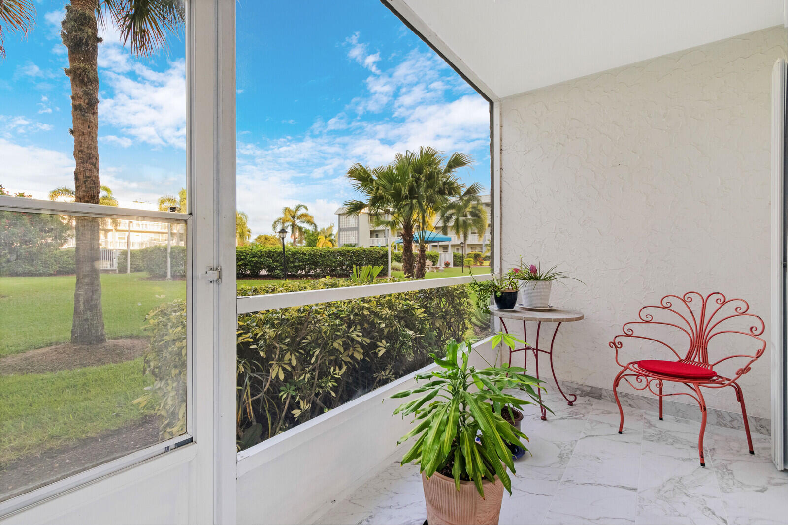 9872 Marina Boulevard, Unit 1414 Boca Raton, FL 33428 - Photo 15 of 20 26_HD_9872_Marina_Boulevard_Apt_141426_m