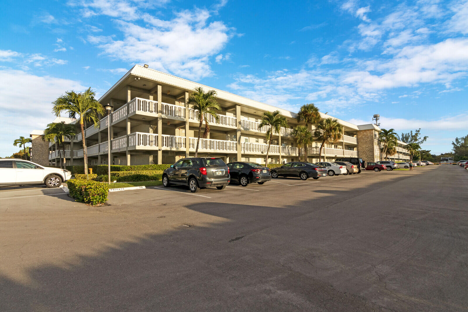 9872 Marina Boulevard, Unit 1414 Boca Raton, FL 33428 - Photo 20 of 20 01_HD_9872_Marina_Boulevard_Apt_14141_ml