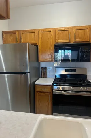 $1,750 | 91 Hunt Club Drive, Unit 91, St. Charles, IL 60174