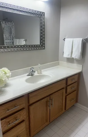 $1,750 | 91 Hunt Club Drive, Unit 91, St. Charles, IL 60174