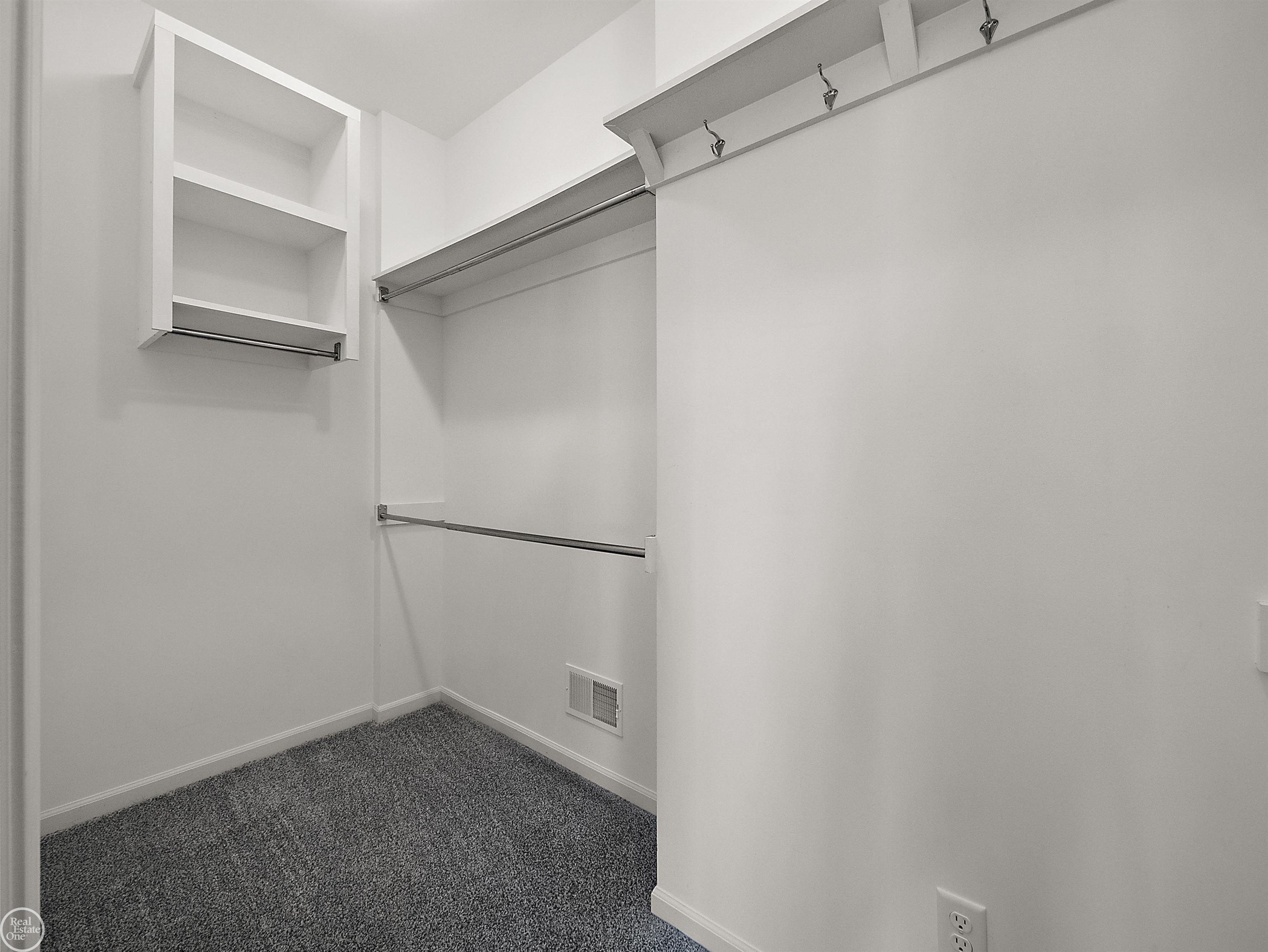 1276 Strieter Road Ann Arbor, MI 48103 - Photo 37 of 82 50172470-fa602a44-a8b2-4f88-8af4-73265926a9ce.JPG