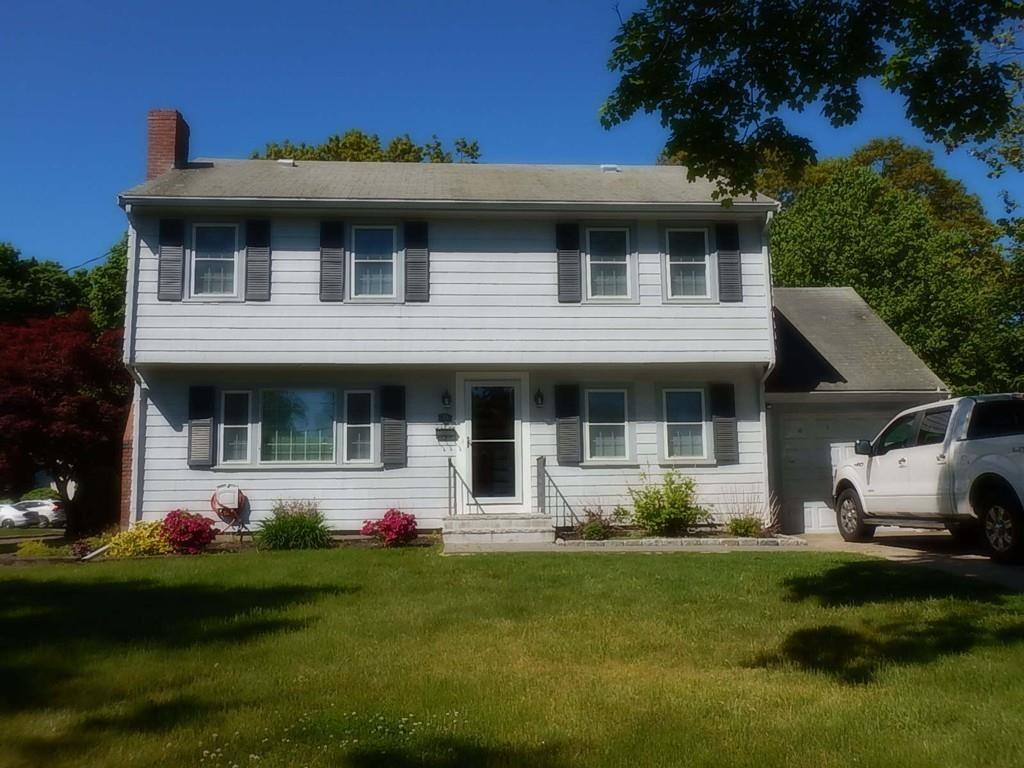 33 Old Middlesex Path Arlington, MA 02474 - Photo 2 of 18