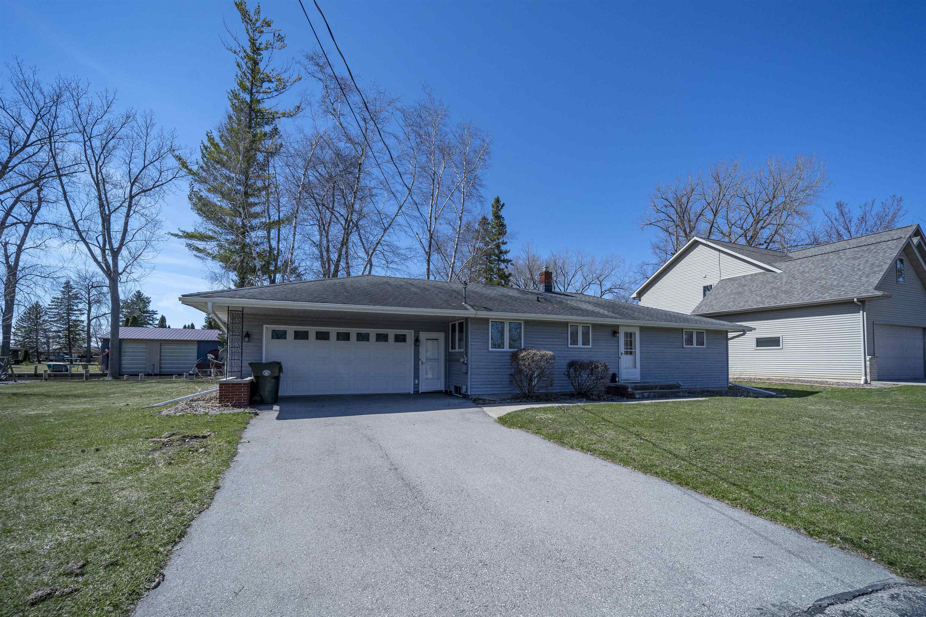6817 Olen Trail Winneconne, WI 54986 - Photo 2 of 26