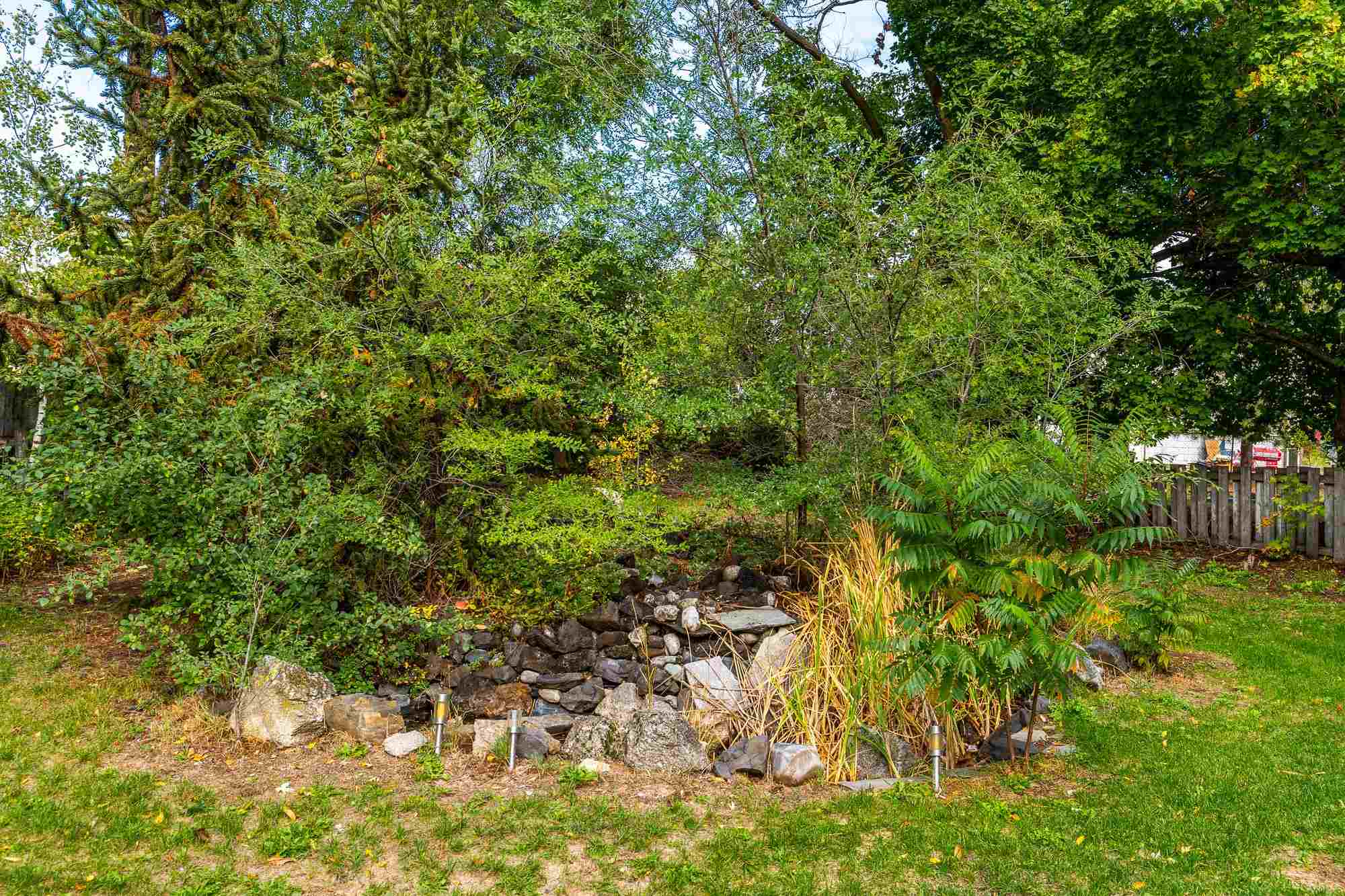 422 West Ivanhoe Road Spokane, WA 99218 - Photo 25 of 31