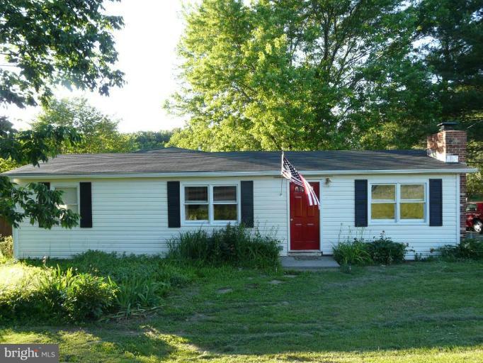 290 McDonald Road Winchester, VA 22602 - Photo 1 of 28 Exterior (Main)