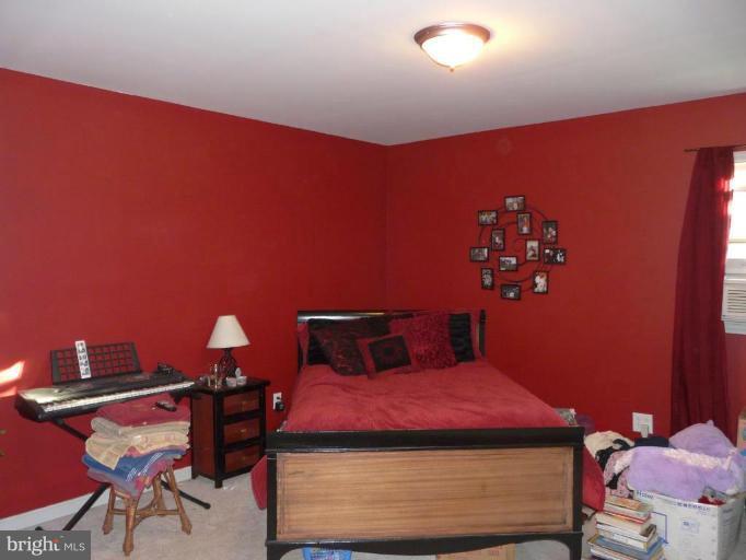 290 McDonald Road Winchester, VA 22602 - Photo 18 of 28 Bedroom #2