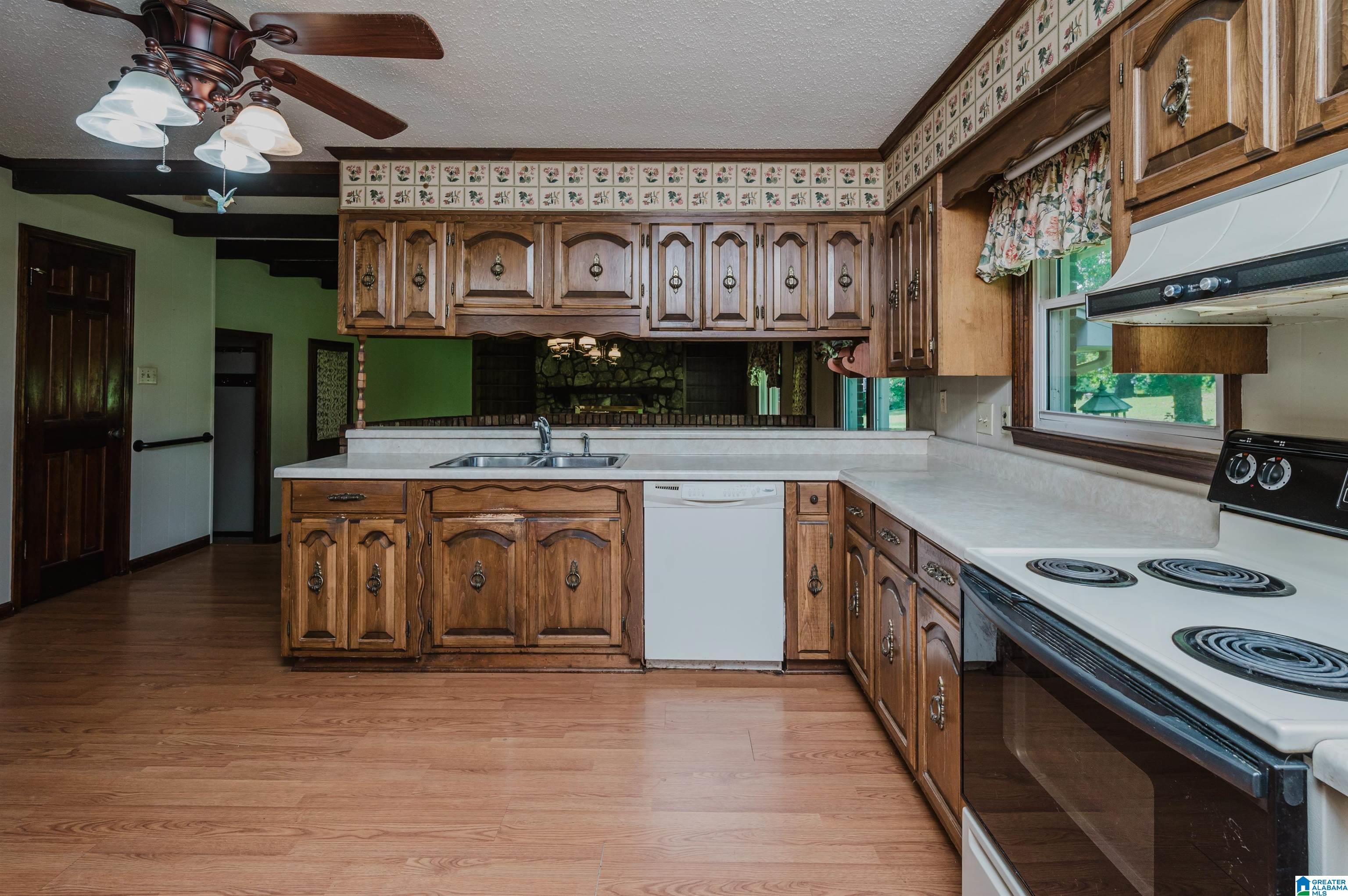 705 Brookvale Way Attalla, AL 35954 - Photo 13 of 50
