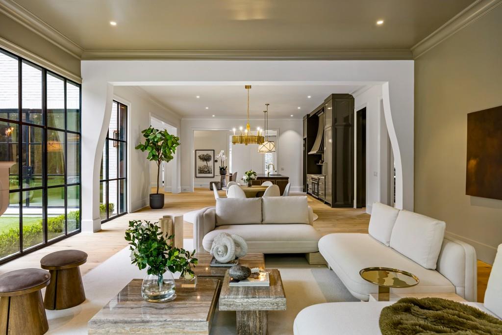 4881 Powers Ferry Road Northwest Atlanta, GA 30327 - Photo 21 of 90 Gallery Image 21