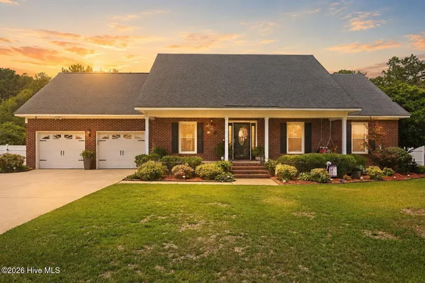 $330,000 | 5829 Finish Line Drive, Hope Mills, NC 28348