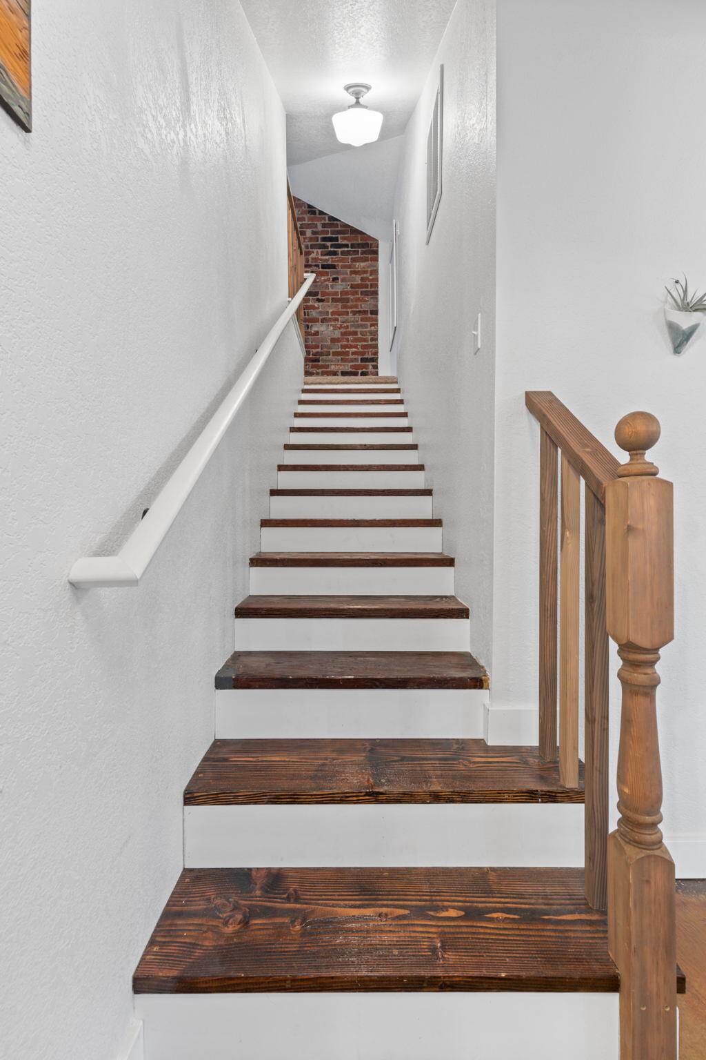 5805 New Hope Road Grants Pass, OR 97527 - Photo 28 of 64 23-web-or-mls-IMGL5292