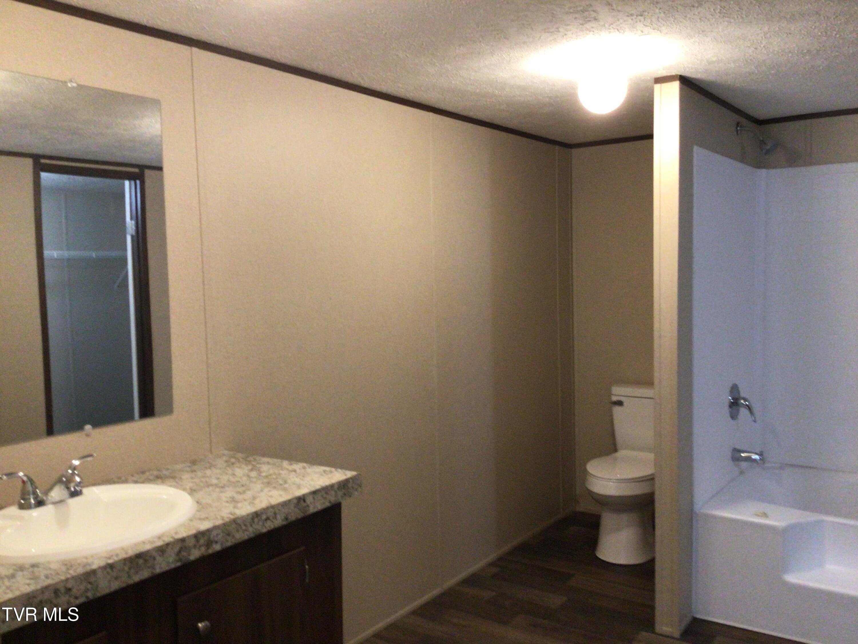 421 Dog Walk Road Greeneville, TN 37745 - Photo 26 of 30 IMG_6545