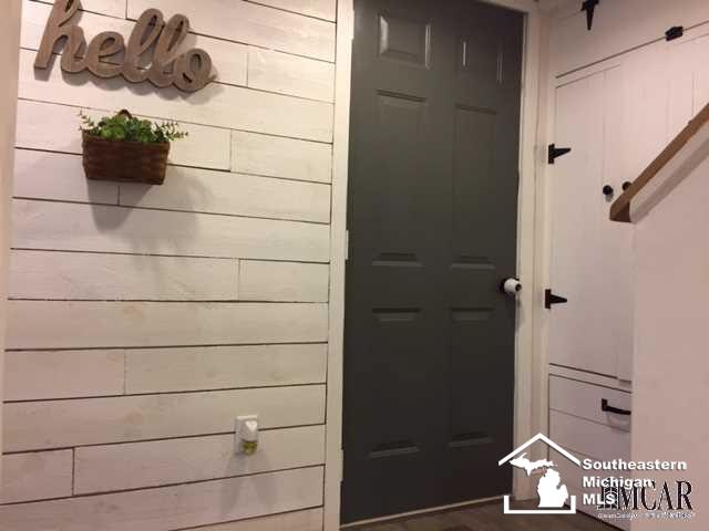 2525 North Raisinville Road Monroe, MI 48162 - Photo 3 of 30 21256775-2.JPG