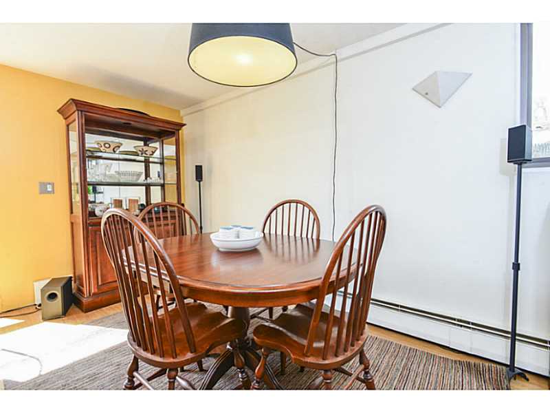 445 Diamond Hill Road Warwick, RI 02886 - Photo 7 of 22 Dining Room.