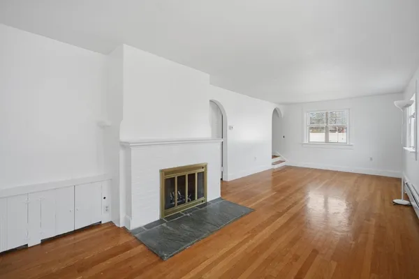 $329,900 | 77 Locust Street, Holyoke, MA 01040