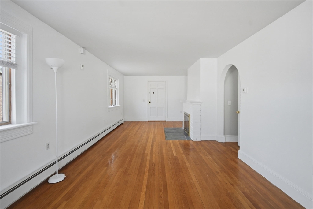 77 Locust Street Holyoke, MA 01040 - Photo 17 of 34