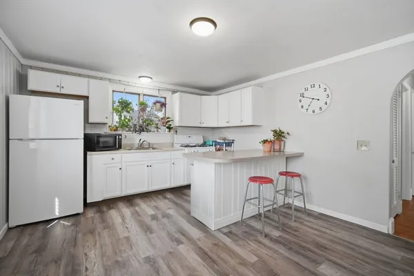 $329,900 | 77 Locust Street, Holyoke, MA 01040