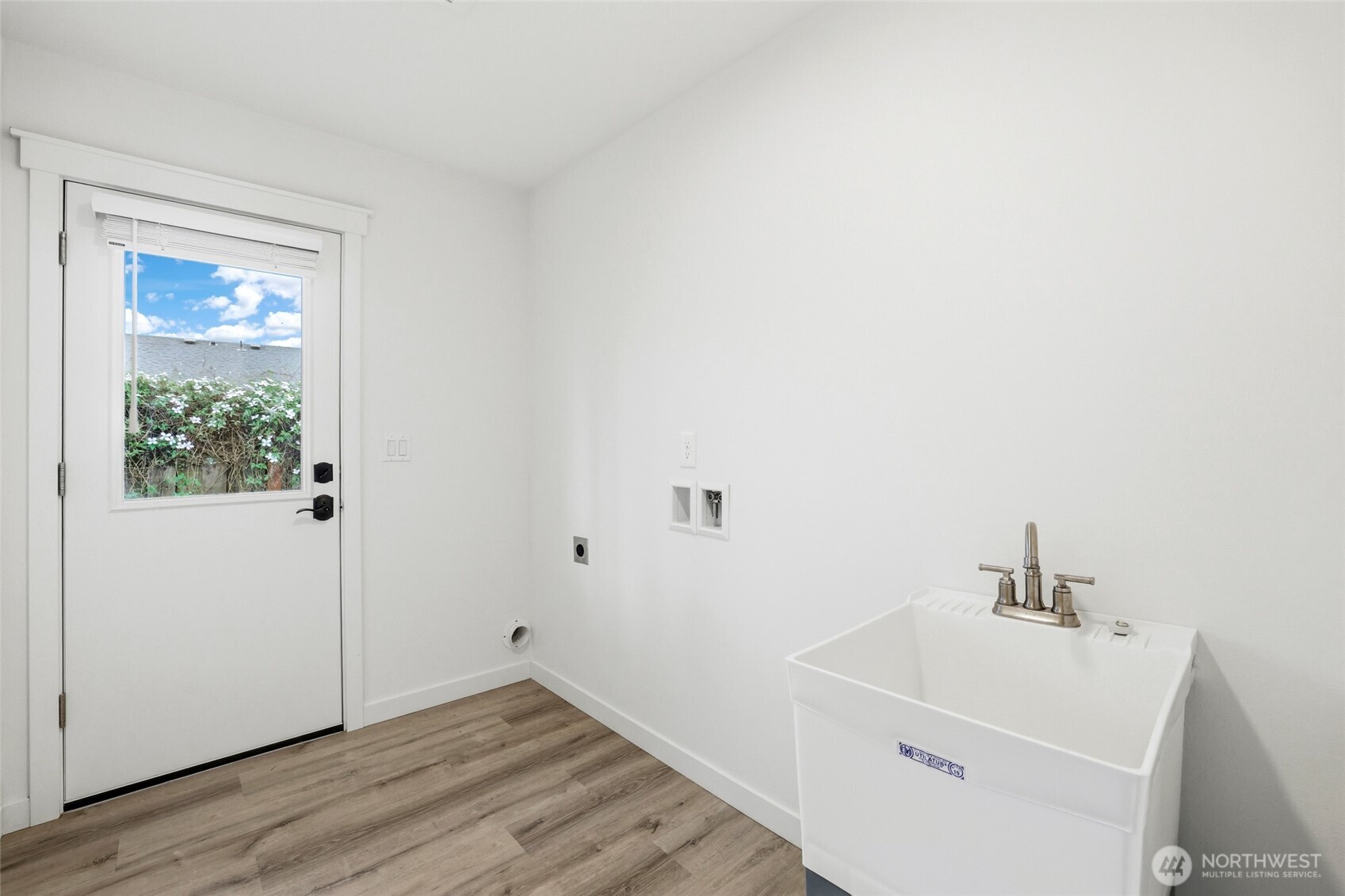 9815 178th Way Southwest Rochester, WA 98579 - Photo 30 of 36 a bathroom with a sink and a window